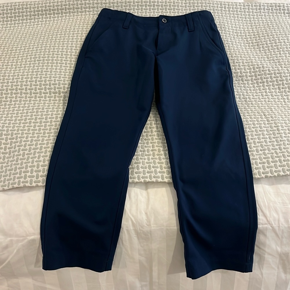 Under Armour boys golf pants, size XS.